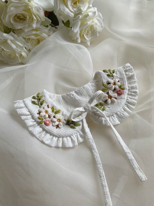 Luna Bloom - Image 3