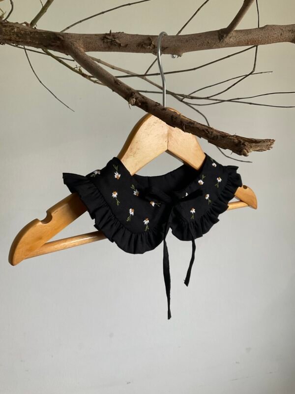 Midnight Daisy - Image 5